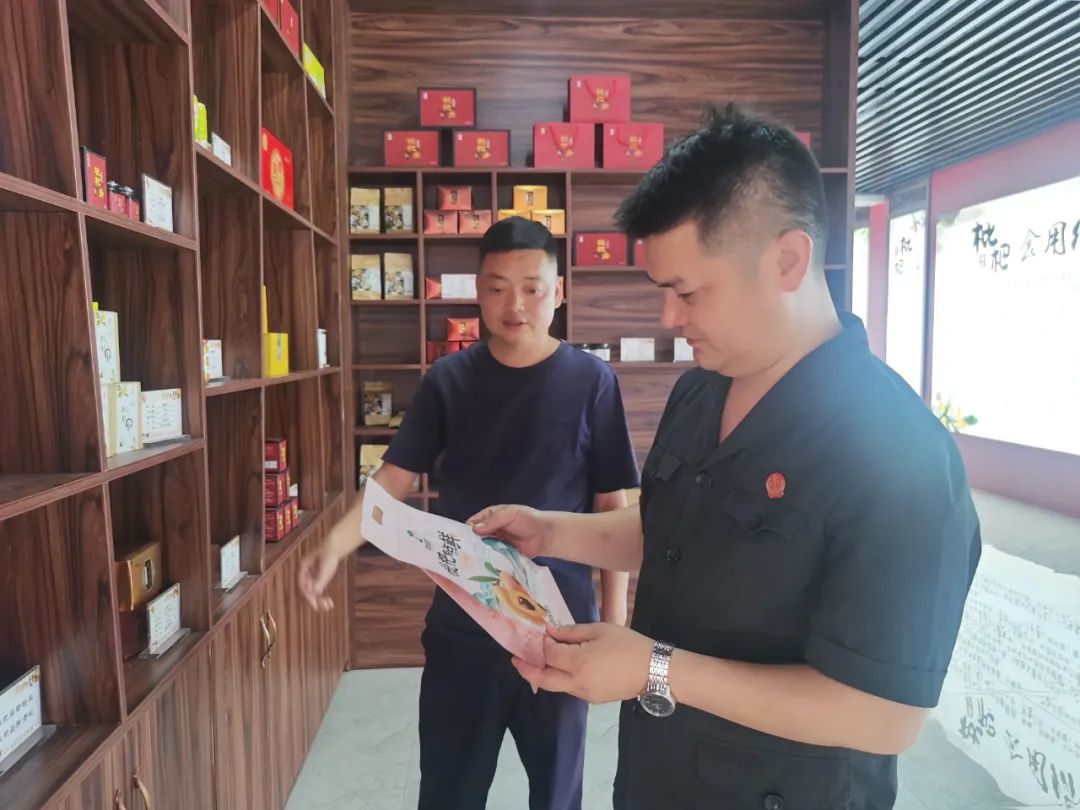 640 (2).jpg 640 (2).jpg